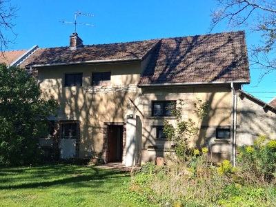 MAISON ANCIENNE A RENOVER ENTIEREMENT