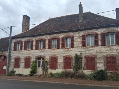 ANCIEN RELAIS DE POSTE ET AUBERGE